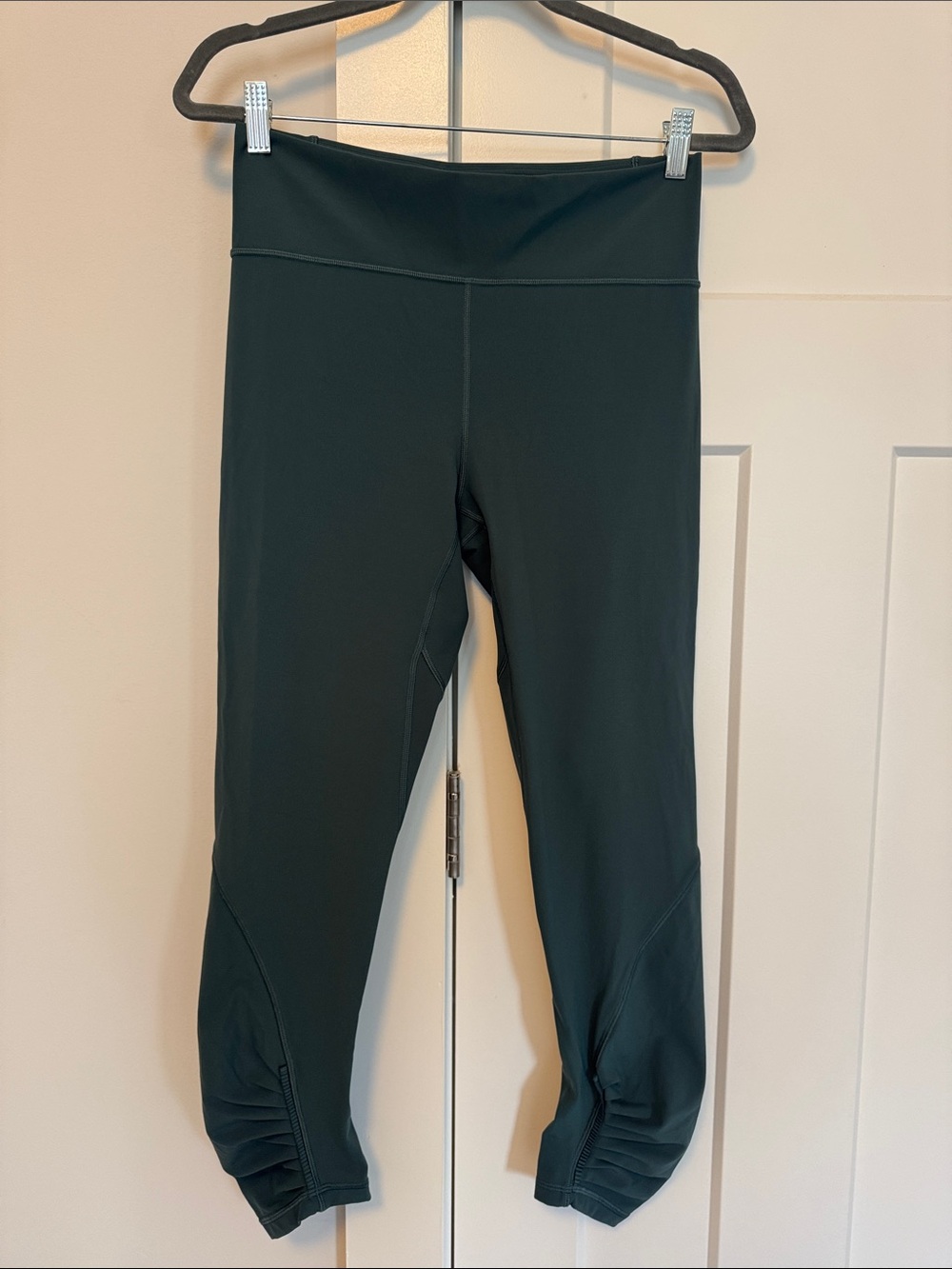 lululemon athletica Teal High-Rise Capri Leggings with Ruched Hem